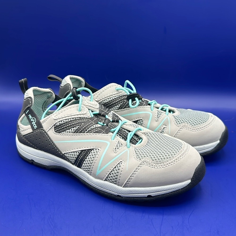 Nevados Women's Gray/Gray Lightweight Vent Bungee Closure Shoes Size 7.5